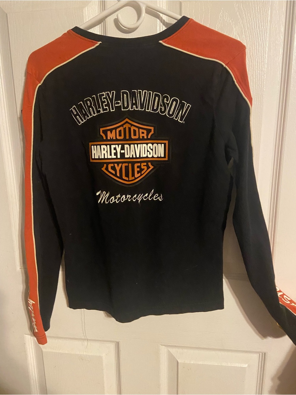 VTG 2006 Harley Davidson Women’s Small V-Neck Raised Embroidery Pull Over Black
